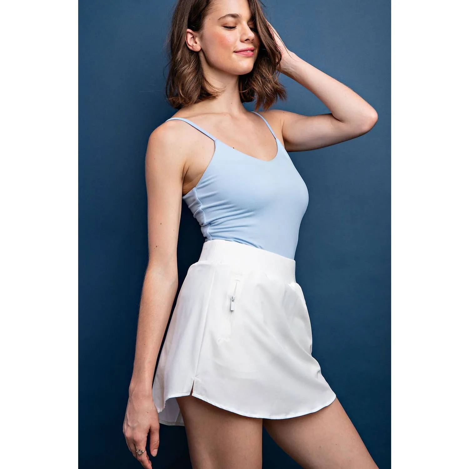 Traci - WHITE STRETCH WOVEN AND INNER FLEECE SHOR 2 IN 1 SKORT