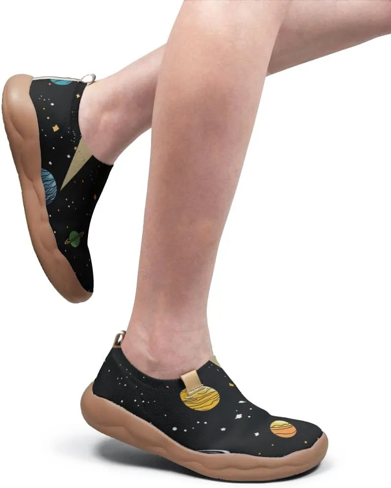 Women's Art Travel Shoes Slip-on Loafers Comfortable, Light and Fashionable Knitted Sneakers
